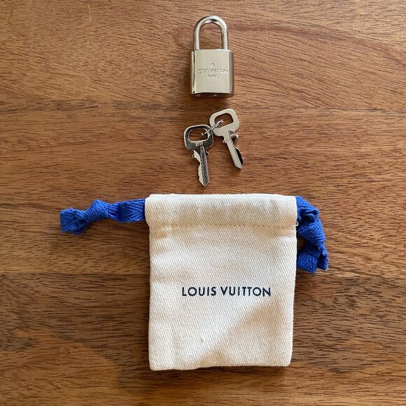 Like New Louis Vuitton Keepall 55 - Damier Graphite Canvas - Picture 15 of 15